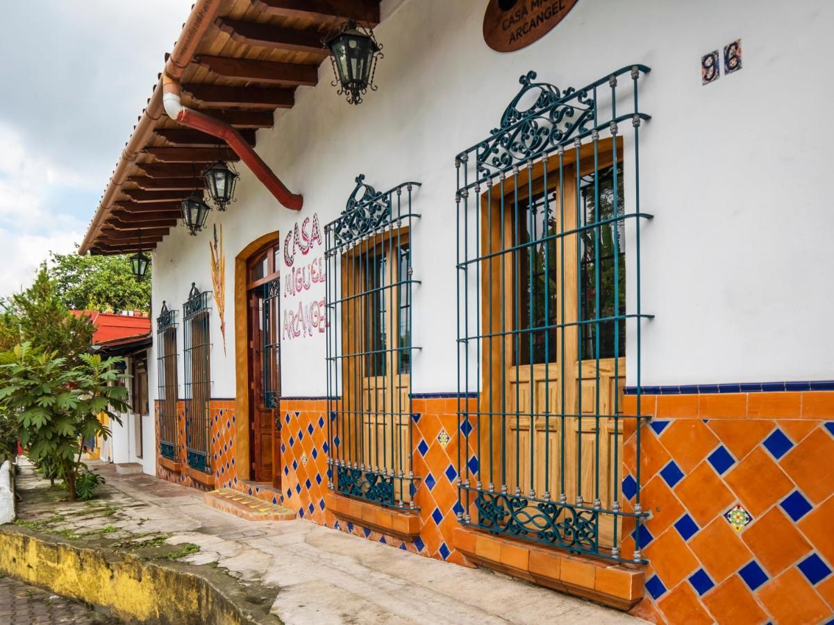 Casa Miguel Arcangel コアテペク エクステリア 写真